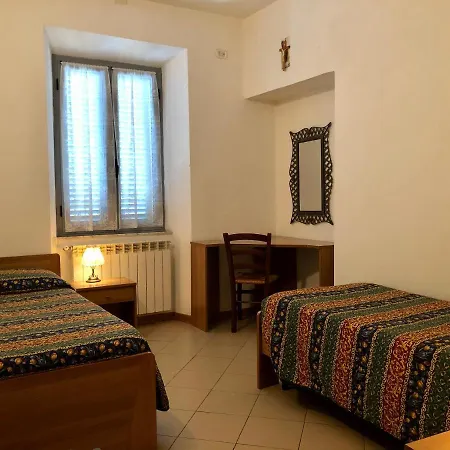 Hotel Residenza Gens Petilia - Nuova Gestione 3*