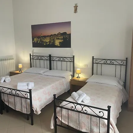 Hotel Residenza Gens Petilia - Nuova Gestione Pitigliano