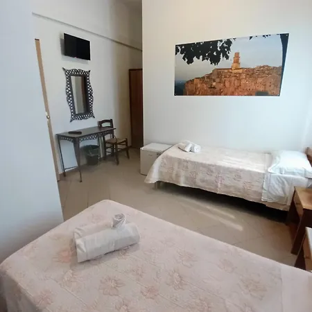 Residenza Gens Petilia - Nuova Gestione Hotel Pitigliano