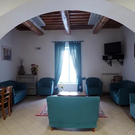 Hotel Residenza Gens Petilia - Nuova Gestione Pitigliano